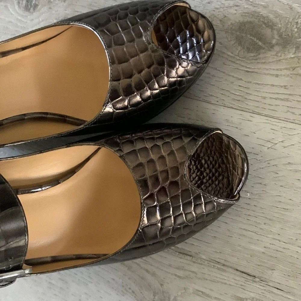Color Haan Peep Toe Wedges‎ 8 B snake skin